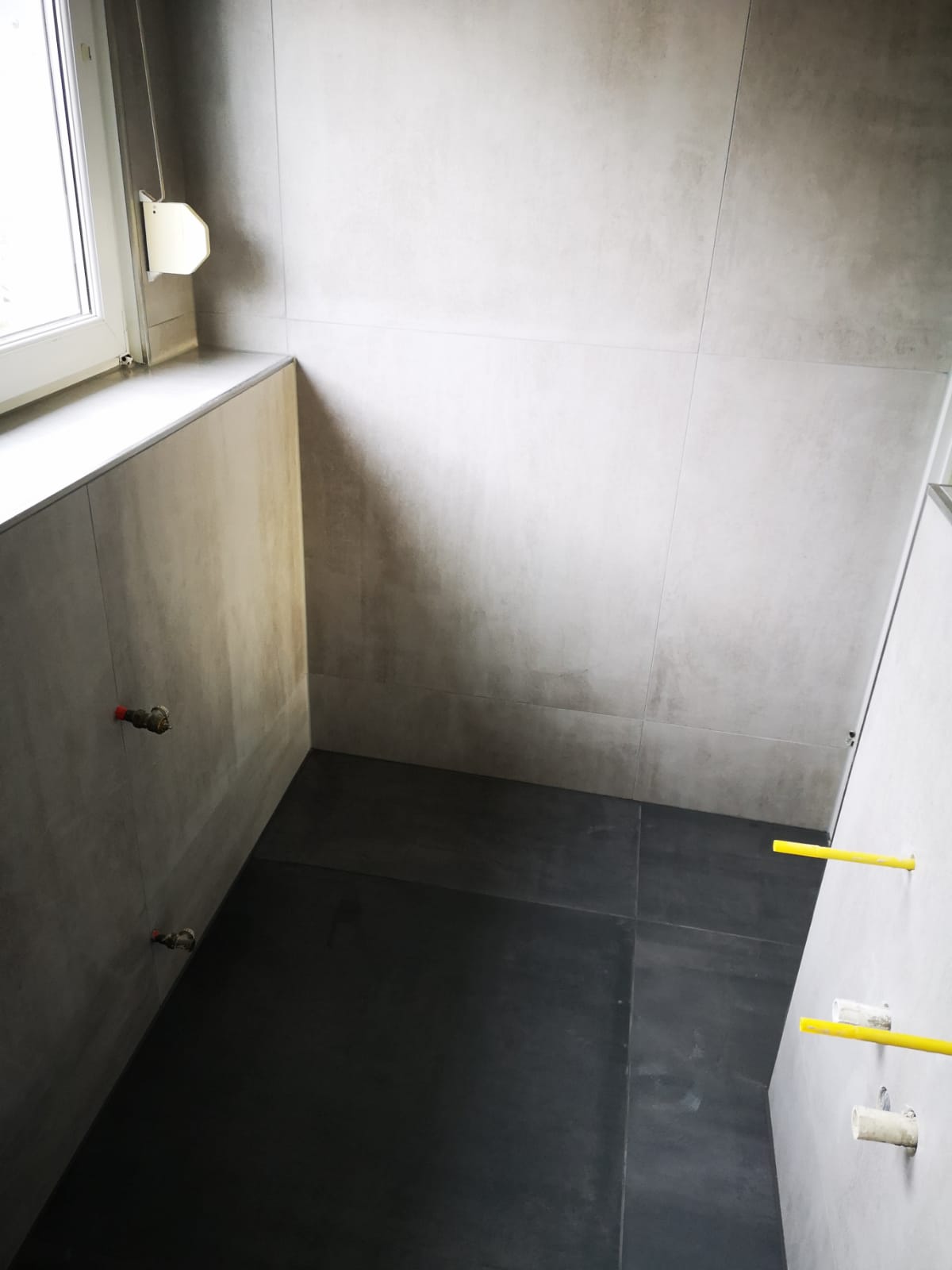 <span class="uc_style_uc_tiles_grid_image_elementor_uc_items_attribute_title" style="color:#ffffff;">Badezimmer (34)</span>