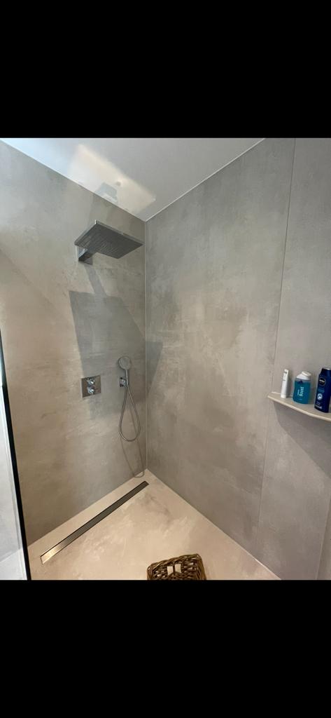 <span class="uc_style_uc_tiles_grid_image_elementor_uc_items_attribute_title" style="color:#ffffff;">Badezimmer (50)</span>